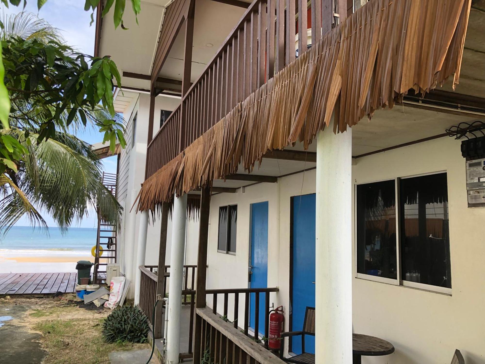 Tiongman Scubadive & Lodge Kampong Juara Exterior photo